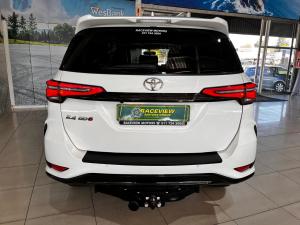 Toyota Fortuner 2.4GD-6 auto - Image 3
