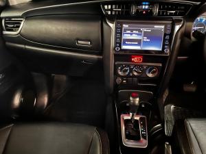 Toyota Fortuner 2.4GD-6 auto - Image 9