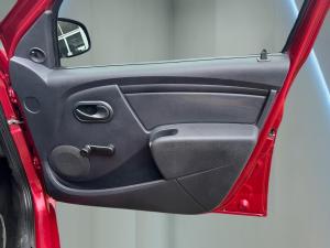 Nissan NP200 1.6i safety pack (aircon) - Image 14