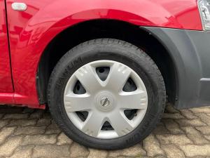 Nissan NP200 1.6i safety pack (aircon) - Image 16