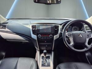Mitsubishi Triton 2.4DI-D double cab 4x4 Xtreme - Image 11