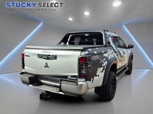 Mitsubishi Triton 2.4DI-D double cab 4x4 Xtreme - Image 5
