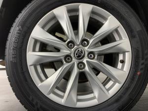 Toyota Corolla Cross 1.8 XI - Image 18