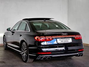 Audi S8 quattro - Image 10
