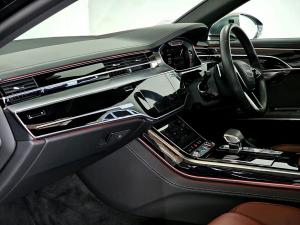 Audi S8 quattro - Image 29