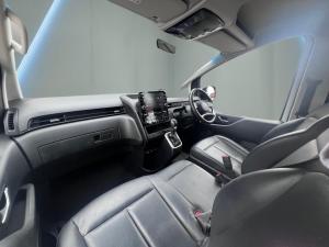 Hyundai Staria 2.2D Executive 9-seater - Image 13