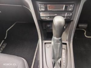Suzuki Vitara Brezza 1.5 GL auto - Image 10