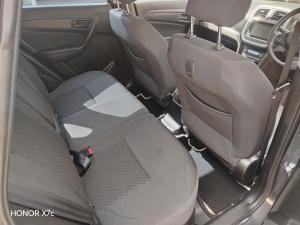 Suzuki Vitara Brezza 1.5 GL auto - Image 12