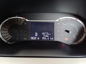 Nissan Magnite 1.0 Turbo Visia manual - Image 11