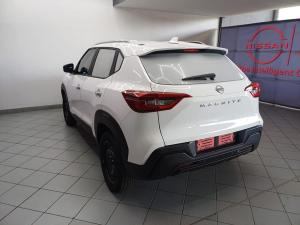 Nissan Magnite 1.0 Move panel van - Image 9