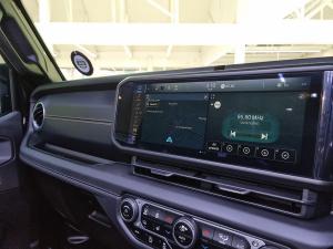 Jeep Wrangler Unlimited 2.0T Sahara - Image 11