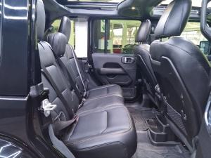 Jeep Wrangler Unlimited 2.0T Sahara - Image 15