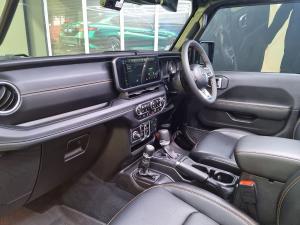Jeep Wrangler Unlimited 2.0T Sahara - Image 17