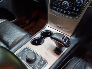 Jeep Grand Cherokee 3.6L Overland - Image 21