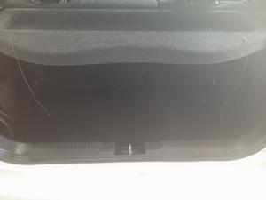 Suzuki Swift 1.2 GL auto - Image 11