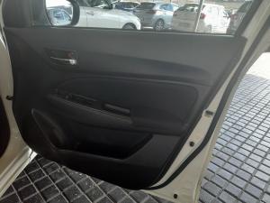 Suzuki Swift 1.2 GL auto - Image 12