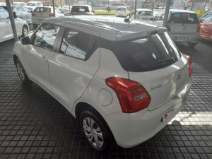 Suzuki Swift 1.2 GL auto - Image 5