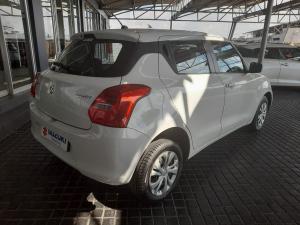 Suzuki Swift 1.2 GL auto - Image 7
