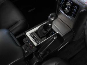 Toyota Land Cruiser Prado 3.0DT VX-L - Image 12