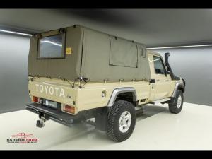 Toyota Land Cruiser 79 4.0 V6 single cab - Image 2