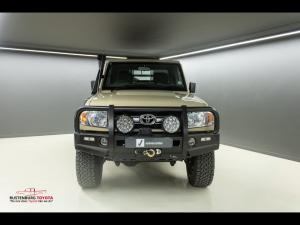 Toyota Land Cruiser 79 4.0 V6 single cab - Image 4