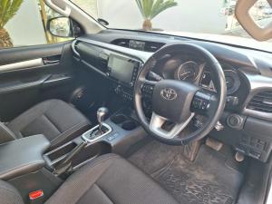Toyota Hilux 2.8GD-6 double cab 4x4 Raider auto - Image 7