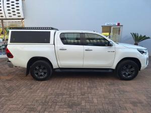 Toyota Hilux 2.8GD-6 double cab 4x4 Raider auto - Image 3
