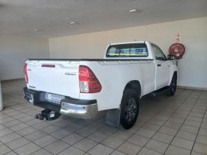 Toyota Hilux 2.4GD-6 single cab Raider manual - Image 2
