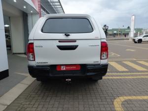 Toyota Hilux 2.4GD-6 double cab 4x4 Raider auto - Image 5