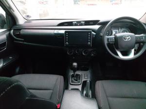 Toyota Hilux 2.4GD-6 double cab 4x4 Raider auto - Image 6