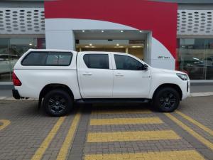 Toyota Hilux 2.4GD-6 double cab 4x4 Raider auto - Image 3
