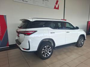 Toyota Fortuner 2.8GD-6 VX - Image 2