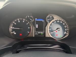 Toyota Land Cruiser Prado 4.0 VX-L - Image 9