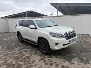 Toyota Land Cruiser Prado 4.0 VX-L - Image 1