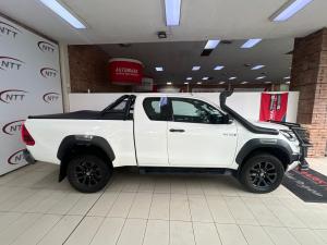 Toyota Hilux 2.8GD-6 Xtra cab 4x4 Legend auto - Image 3