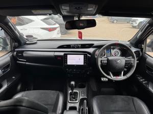 Toyota Hilux 2.8GD-6 double cab 4x4 GR-Sport - Image 6