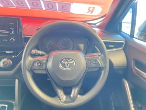 Toyota Corolla Cross 1.8 XI - Image 9