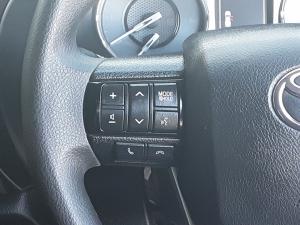 Toyota Hilux 2.4 GD-6 RB Raider automaticD/C - Image 9