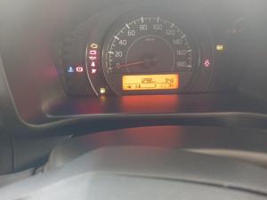Toyota Vitz 1.0 - Image 11
