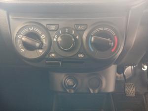 Toyota Vitz 1.0 - Image 16