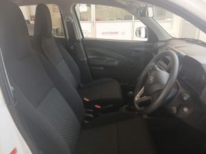 Toyota Vitz 1.0 - Image 7