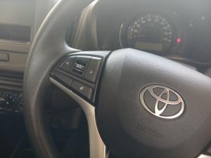 Toyota Vitz 1.0 - Image 9