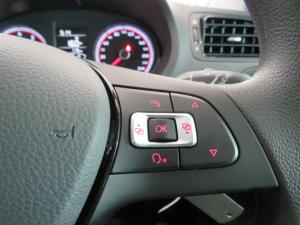 Volkswagen Polo Vivo 1.4 - Image 10