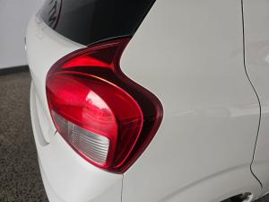 Toyota Vitz 1.0 - Image 14