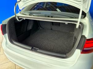 Volkswagen Jetta 1.4TSI Comfortline - Image 11
