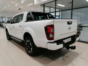 Nissan Navara 2.5DDTi double cab LE Plus 4x4 - Image 3