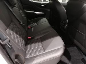 Nissan Navara 2.5DDTi double cab LE Plus 4x4 - Image 7