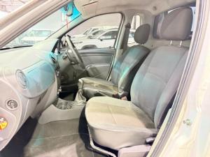 Nissan NP200 1.6i safety pack (aircon) - Image 6