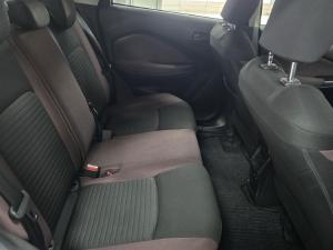 Toyota Starlet Cross 1.5 XS manual - Image 11