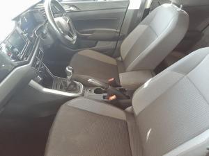 Volkswagen Polo hatch 1.0TSI Life manual - Image 14